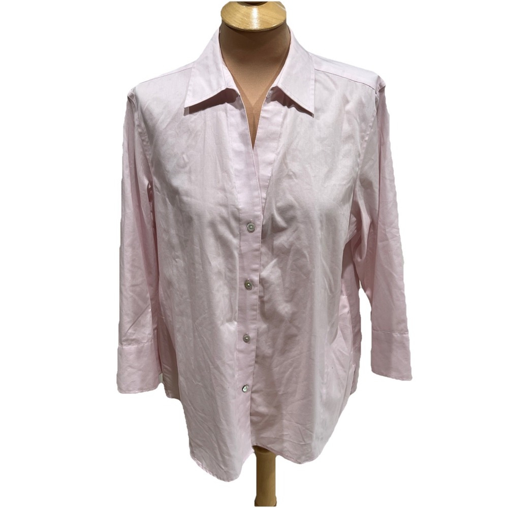 Foxcroft‎ NYC Women's Pink No Iron Stretch Button Up Shirt Size Large Career
